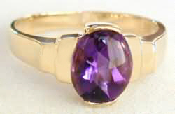 Amethyst Ring: Oval Cabochon