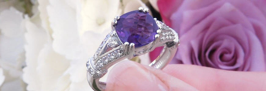 Cushion, Cut, Citrine, Ring, Set on the Diagonal, With, Bezel Set, Diamond, Tips, In, 14k, Yellow Gold, Mounting.