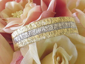 Italian 3-Row Hammered Wire Gold Bracelet in soldi 14k two tone gold for sale