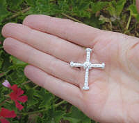 18k white gold Genuine Diamond Cross Pendant in 14k white gold