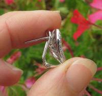 Black Diamond Fashion Earrings in white gold. Heart Motif.