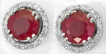 Halo round earrings in gold