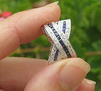 Natural Blue Sapphire Pendant with Diamond in X motif