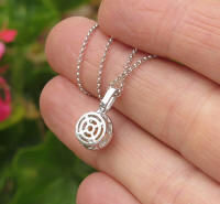 6mm Natural Yellow Sapphire Pendant with Diamond Halo in 14k white gold