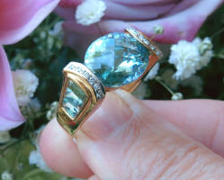 One of a Kind Aquamarine and Diamond Ring in solid 18k yellow gold for sale