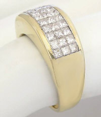 Invisibly Set Princess Cut Diamond Ring in 14k yellow gold