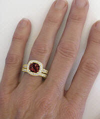 January Birthstone Engagement Rings in 14k yellow gold