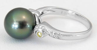 Fine 10 mm Tahitian Pearl and Diamond Ring in 14k white gold