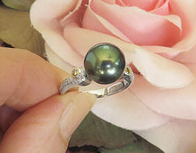 Large Real Tahitian Pearl and multi colored diamond Ring in solid 14k White Gold