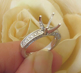 Platinum Diamond Engagement Mounting Ring for sale in platinum