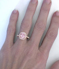 Light Pink Sapphire Ring in 18k on the hand