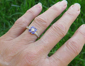 Reall Tanzanite Flower Ring in solid 14k yellow gold