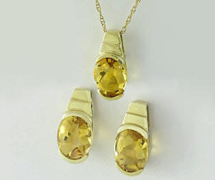 Citrine Earrings and Pendant in 14k yellow gold. Gift set.