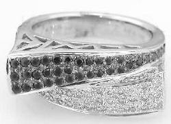 0.82 ctw Black and White Diamond Fashion Ring in 14k white gold