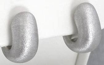 Satin Finished Hoop Earrings in 14k white gold