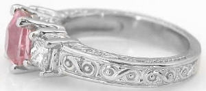 Princess cut ring in gold