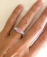 Princess cut ring in gold