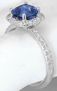 Cushion Cut Ceylon Sapphire Rings in 14k gold