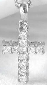 1.0 ctw Princess Cut Diamond Cross in Platinum