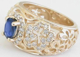 Flower Style Oval Sapphire and Diamond Ring 14k yellow gold